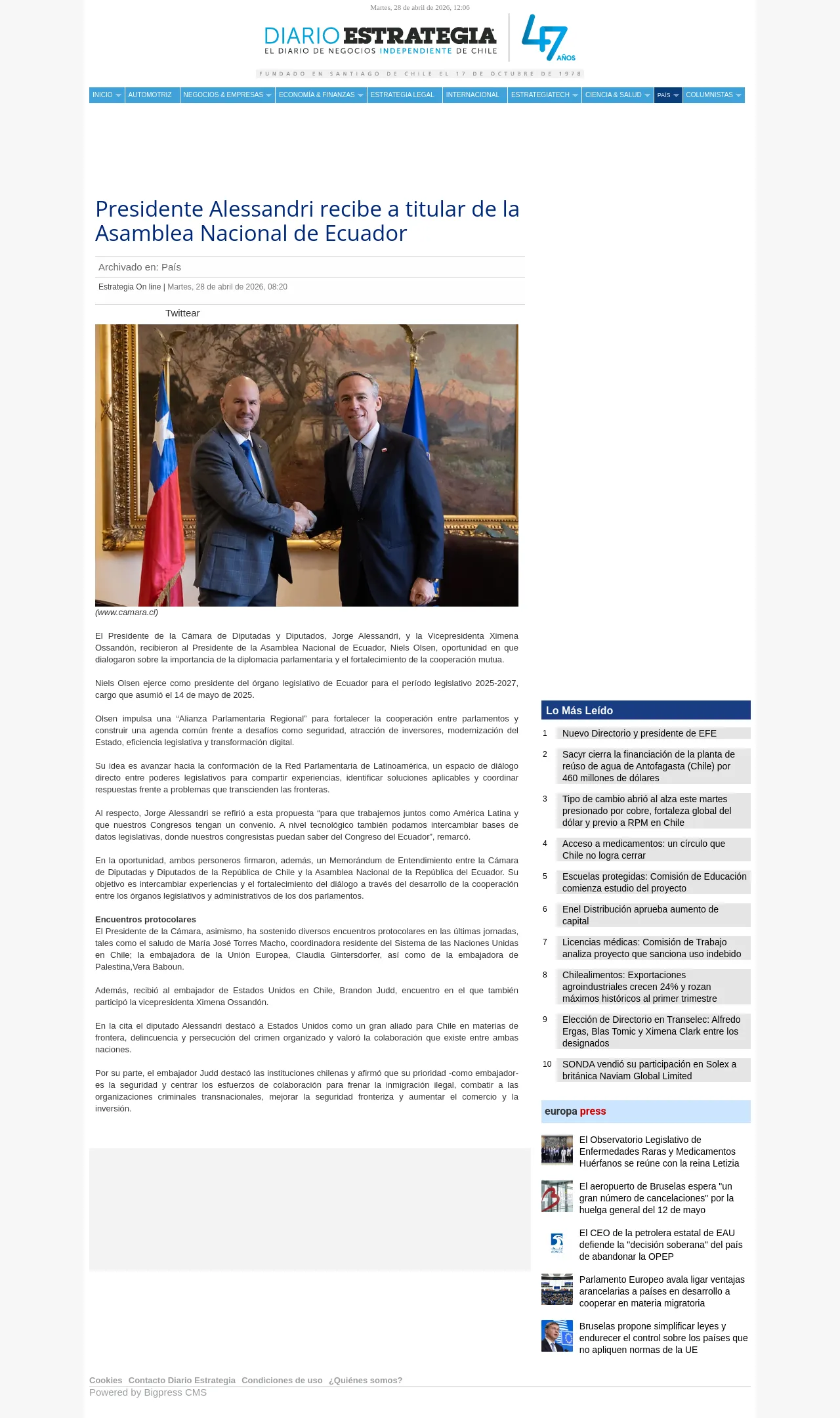 Presidente Alessandri recibe a titular de la Asamblea Nacional de Ecuador